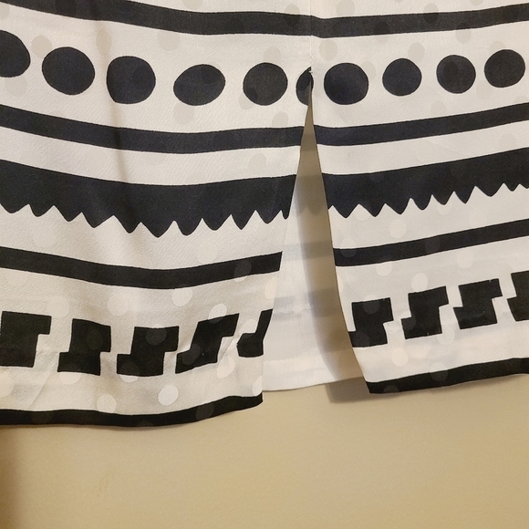 Maggy London | Vintage Graphic Print Silk Pencil Skirt (Size 14) - Picture 8 of 16